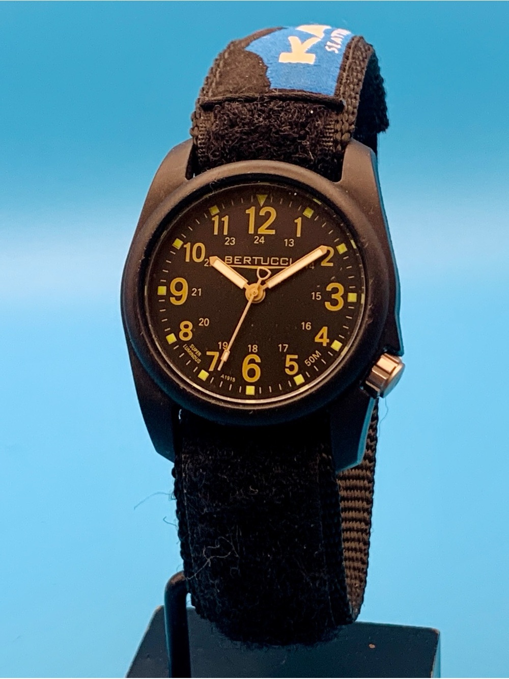 BERTUCCI A-2R DX3 Design Men’s Military Field Quartz Wristwatch Works New Batt